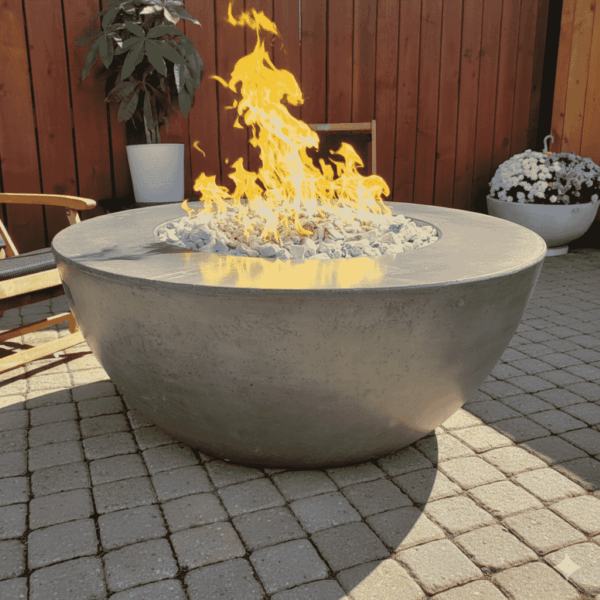 Outdoor Gas Fire Pit Table – Zen Round GFRC Fire Feature