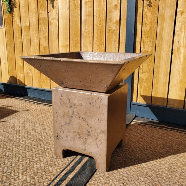 Planter Pedestal - Image 3